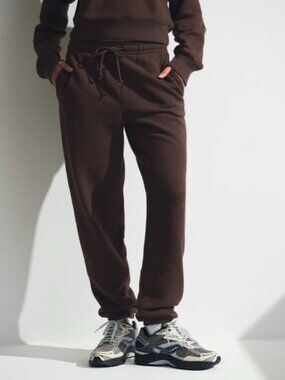 Abercrombie YPB Sweatpants in Coffee NWT
